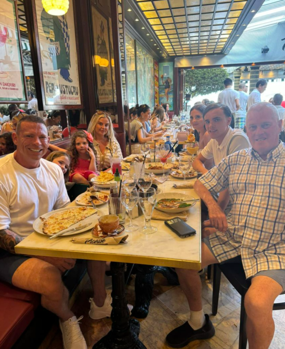 Enjoyed a family meal out here in Puerto Banus ❤️