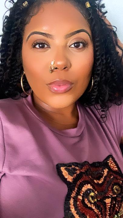 Nichelle James