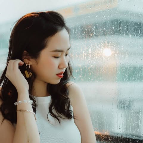 嚴 欣欣