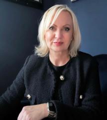 Mrs Martha Laurelsa