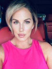 Cara Bronson
