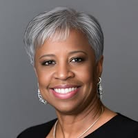Kurtesa Clarke-Silke