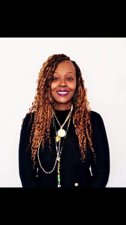 Kiona Woodards