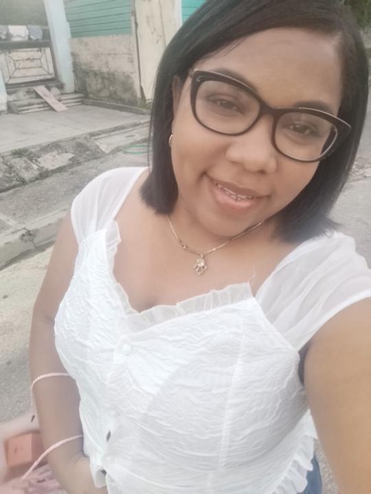 Raylomi Solano