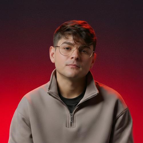 Alexander Hernández