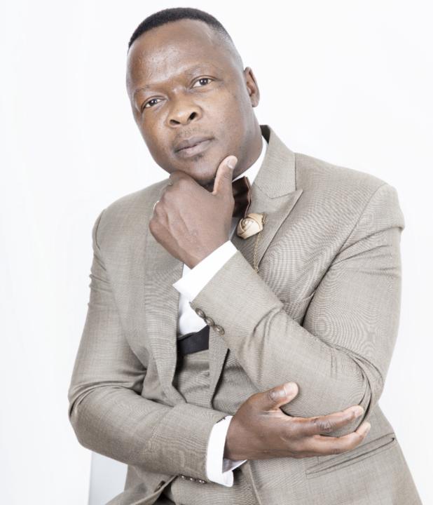 Vusumzi Mayoli