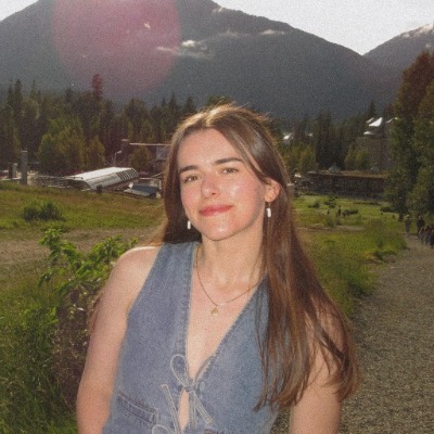 Angela Lister