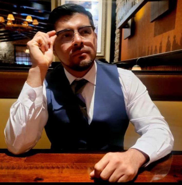 Luis De La Cruz
