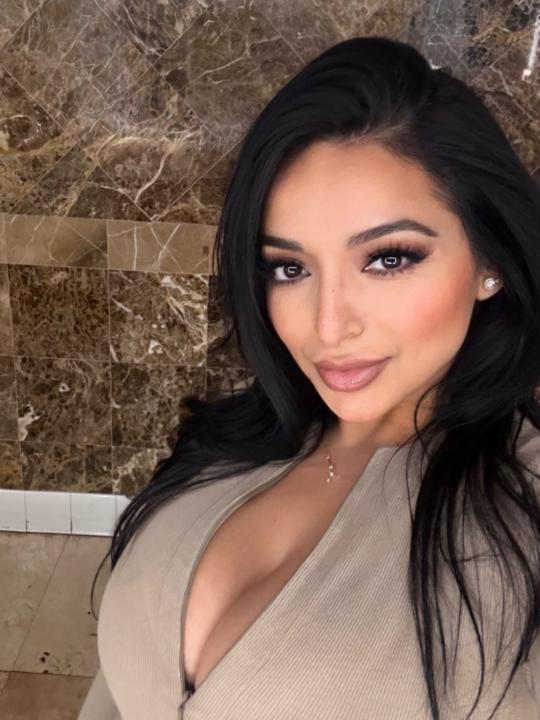 Nicolette Herrera