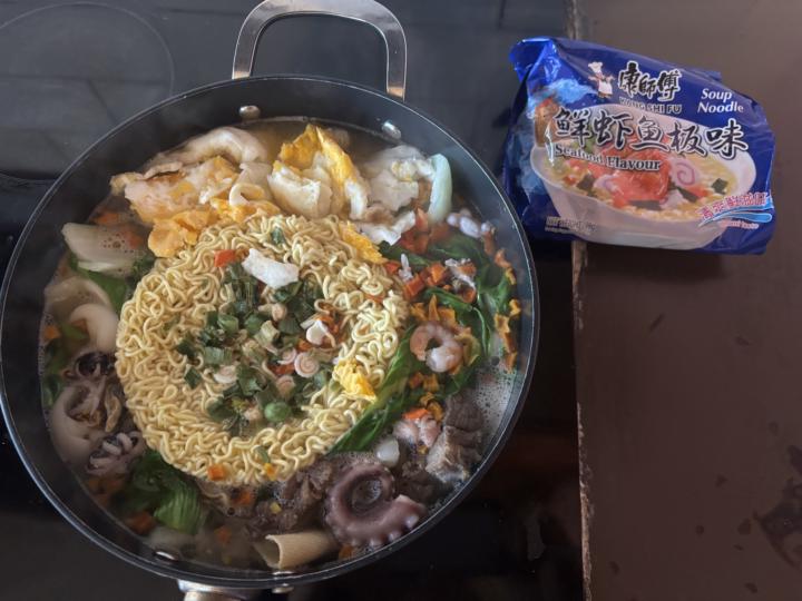 煮泡麵