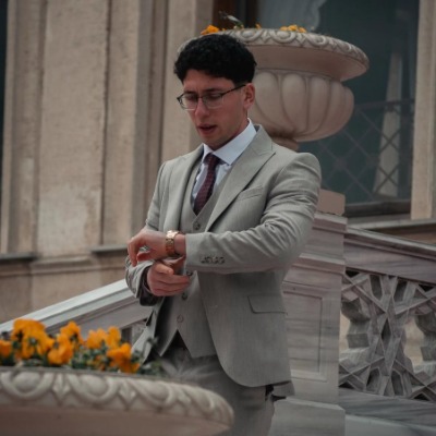 Ozan yaşar Şahin