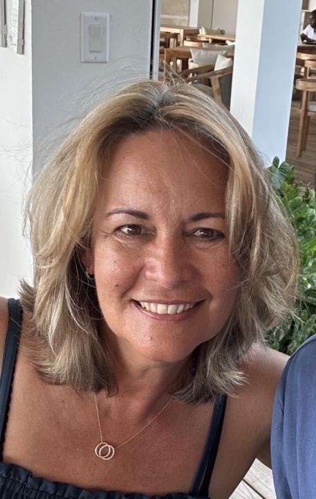 Cristina Gomez Layne