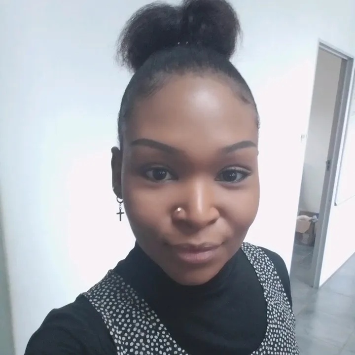 Precious Ndlovu