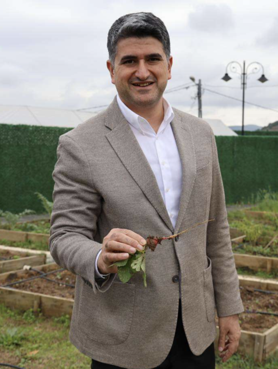 Ataşehir Belediye Başkanı Onursal Adıgüzel Çocuklarla Bir Araya Geldi 