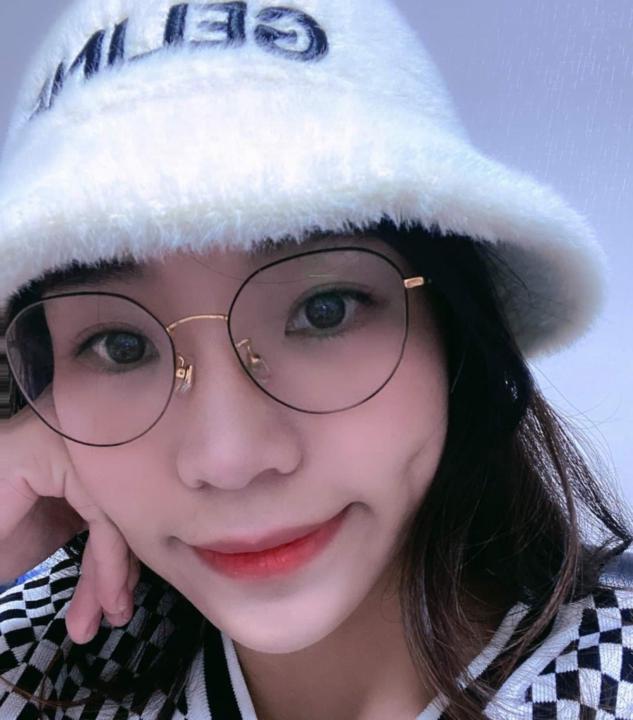 Phạm Linh