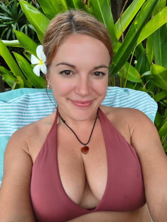 Elizabeth Sharpe