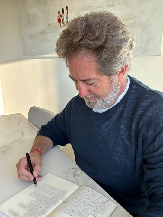 El lunes estoy firmando en la feria de Madrid