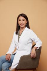 Cristina Fang