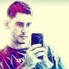 Yunier M