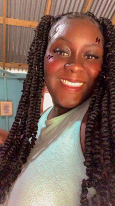 Shaneia Reynolds