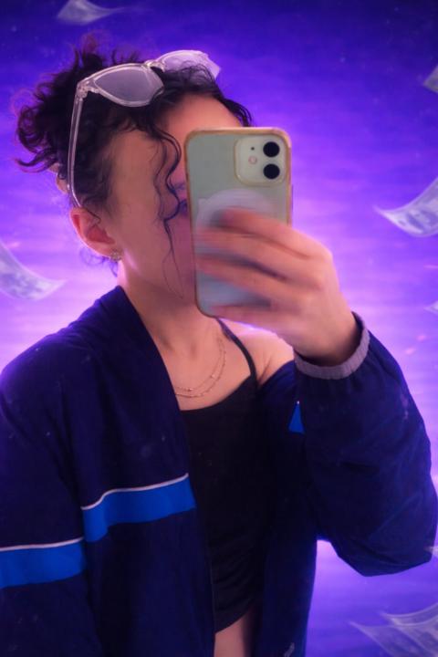 Emy La fille Masquée