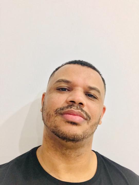 Toni Mascarenhas