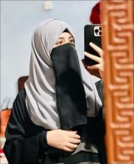 Ayesha Alam