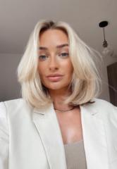 Hellen Lily