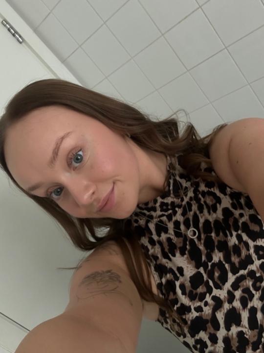 Ástrós Benediktsdóttir