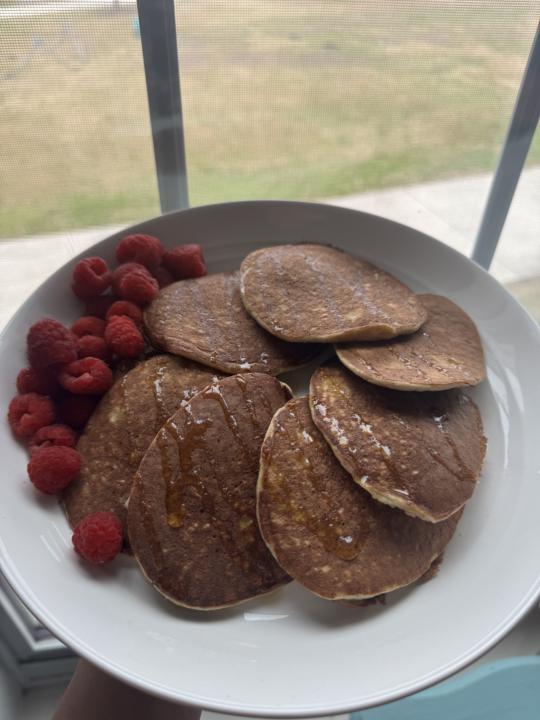 4 Ingredient Pancakes!! 🥞🥞🥞