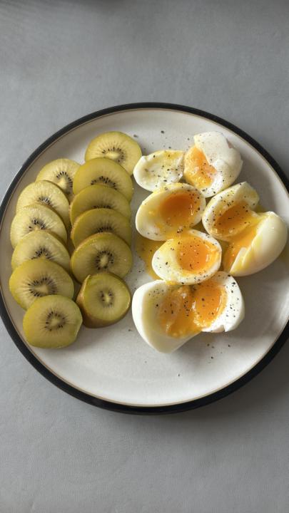 An easy breakfast/ snack!