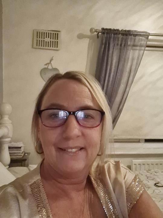 Donna Cabrera