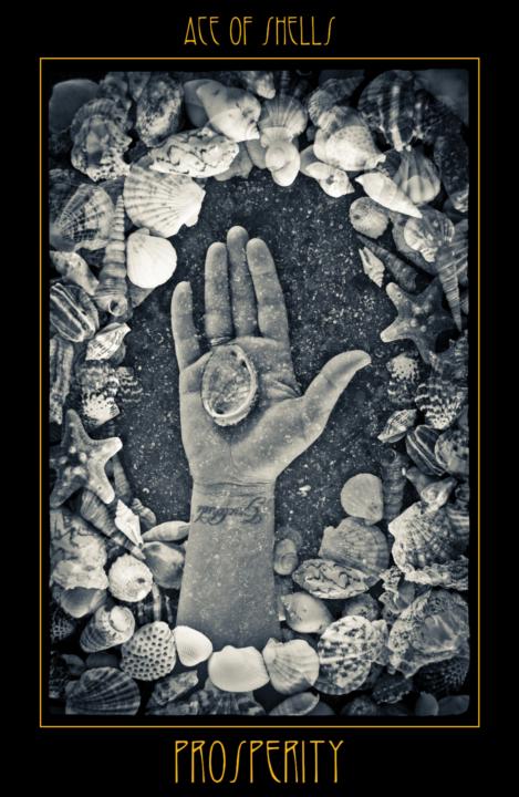 Tarot and the Uncanny