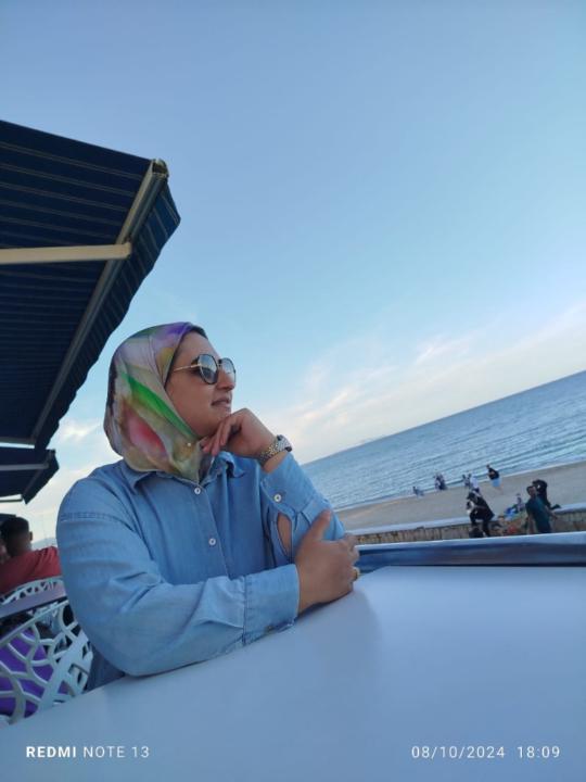 Fatima zohra Afarfar