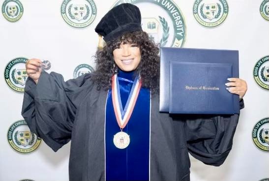 Dr. Shelly Shell Williams