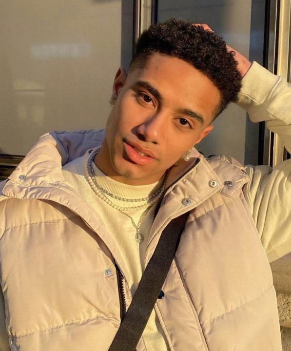 Bryan Henry