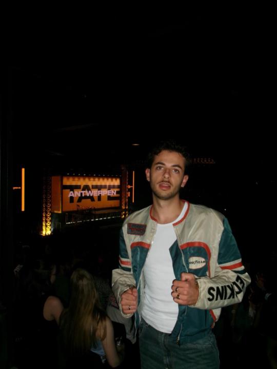 Enzo Parelle