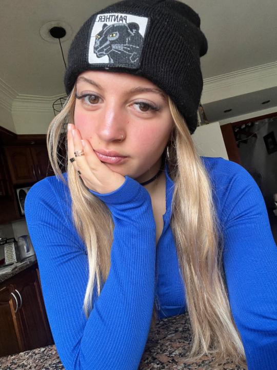 Mia Urroz