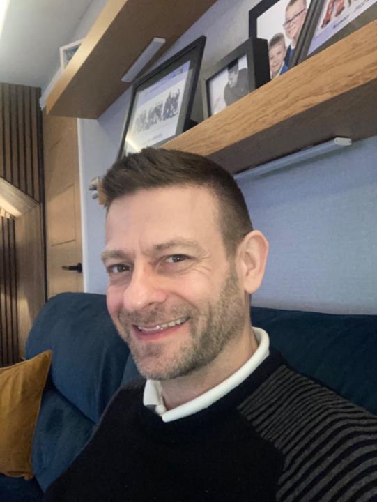 Peter Lyon