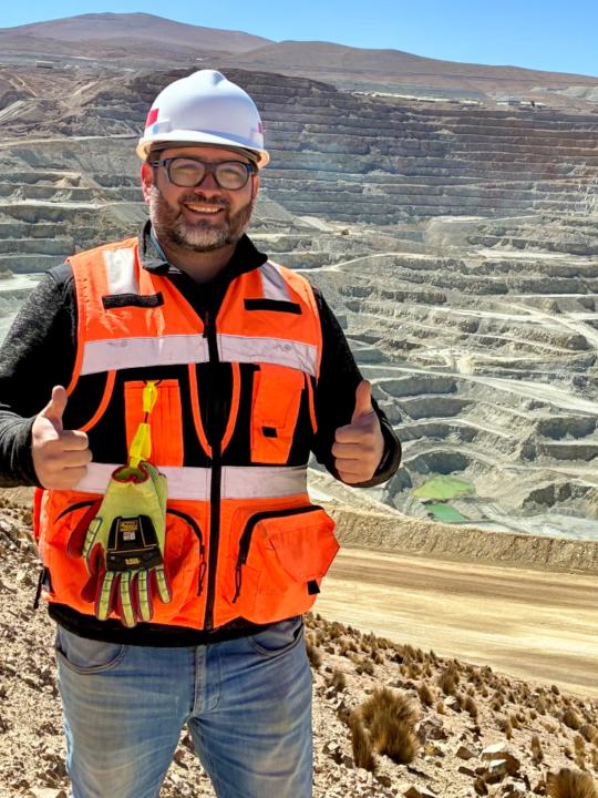 Boris Segovia Acosta