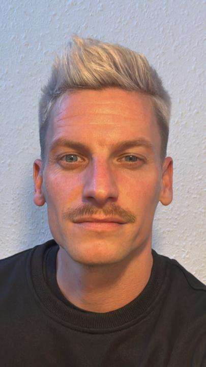 Tom Compton