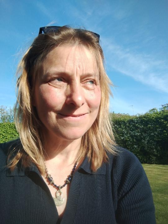 Julia Glueck