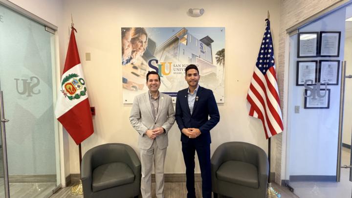 Educación con propósito: Weblia y San Ignacio University unen fuerzas