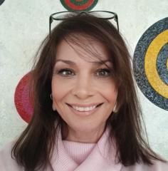 Eva Varga