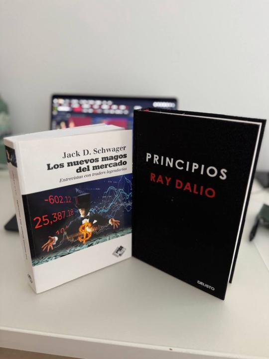 Dos libros al arsenal 