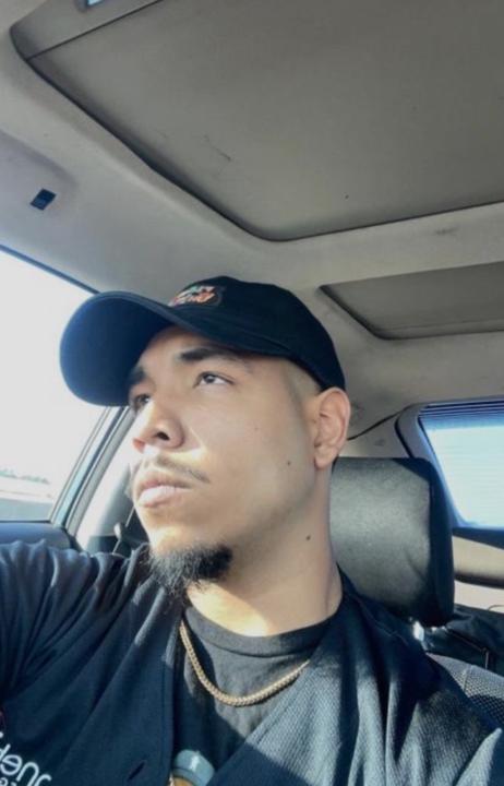 Aron Magallanez