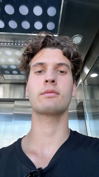 Marco B