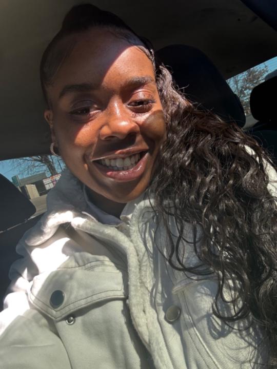 Makya Lindsey