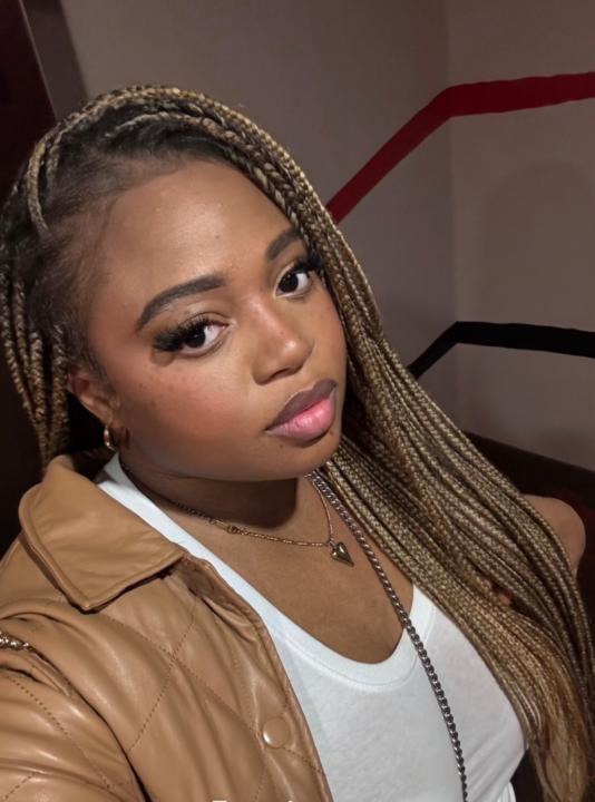 Lola Oloyede
