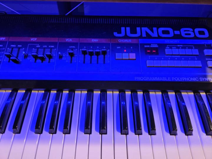 Juno 60 Chorus Noise